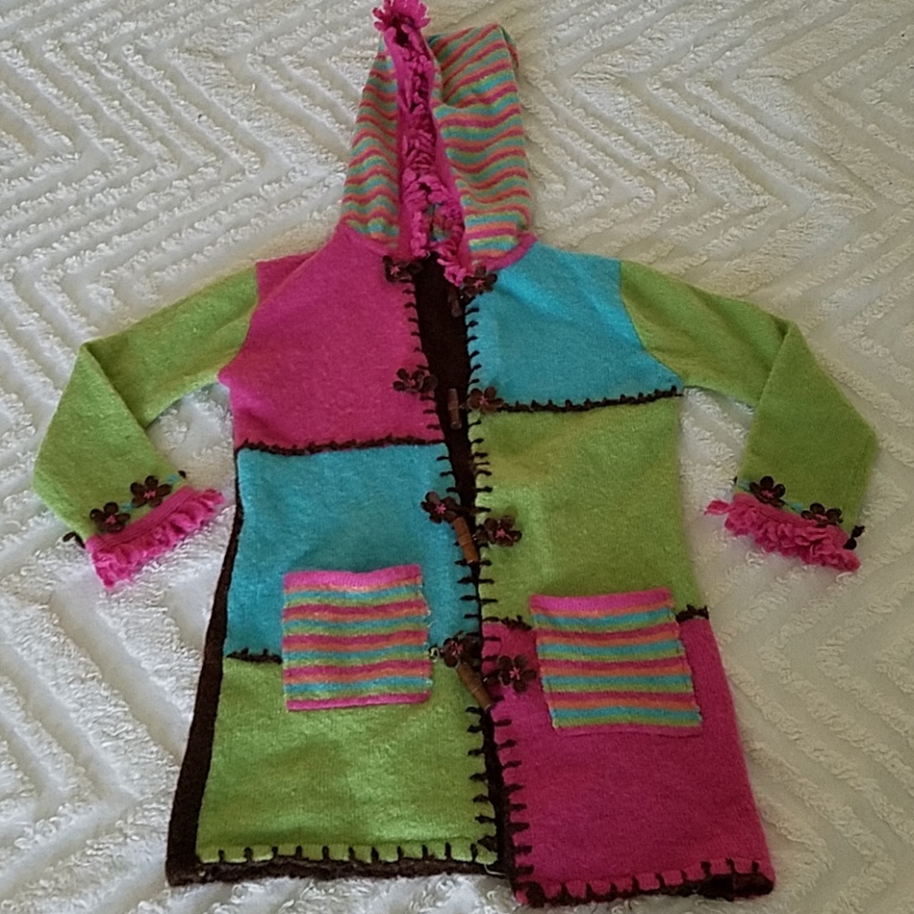 Cute and comfortable Little Girls Sweater